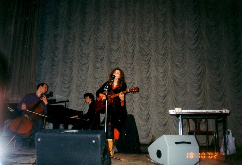 2002