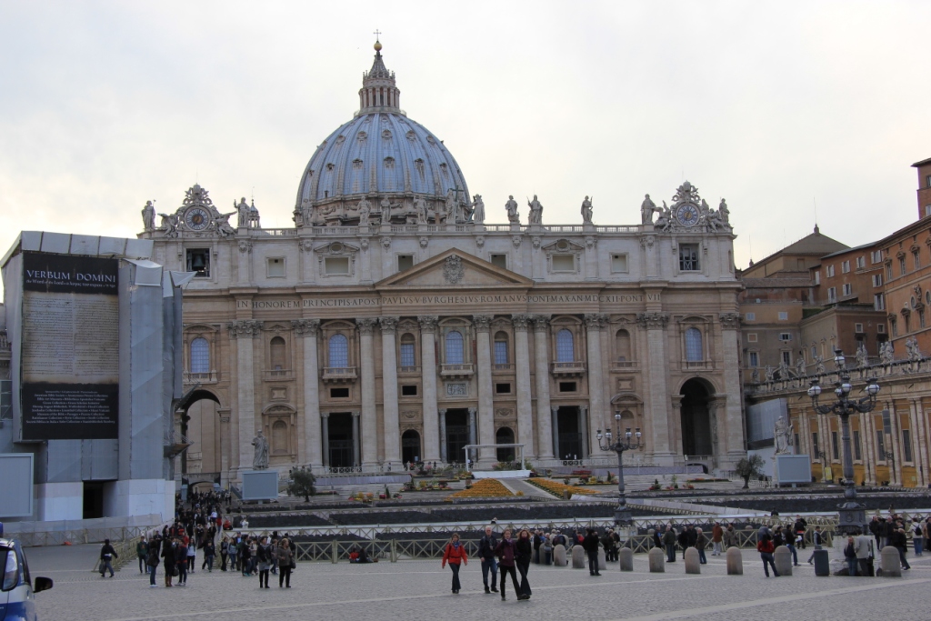 Basilica-di-San-Pietro - главный собор Ватикана